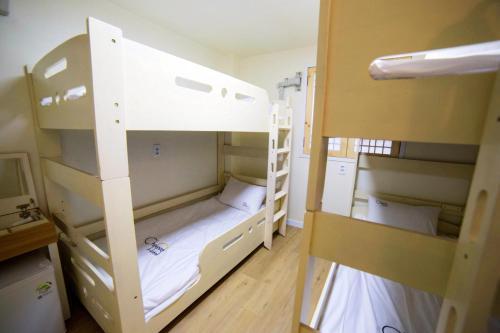 Hostal Myeongdong Cheese Hotel