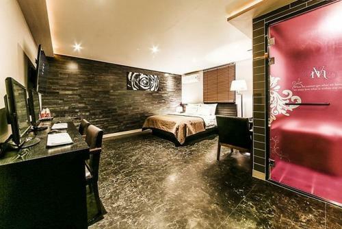 Venice Motel Yonghodong