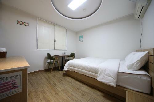 Hostal Good Dream Guesthouse