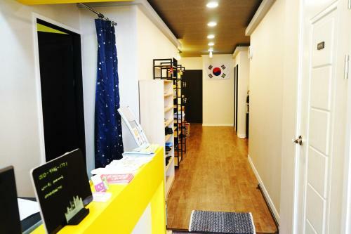 Albergue Onna Guesthouse
