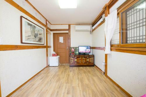 Hostal Ddlanche Hanok Stay Guesthouse