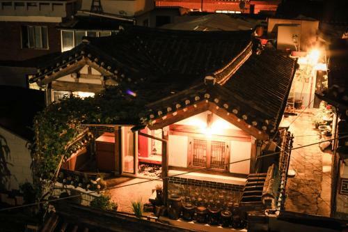 Hostal Bukchonmaru Hanok Guesthouse