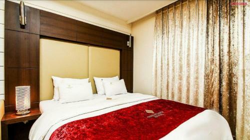 Hotel Charlot Castle