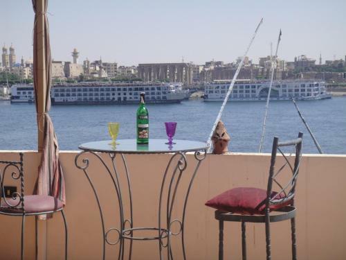 Hostal Senmut Luxor Hotel