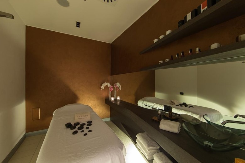 Winter Garden Hotel - Aeropuerto De B�rgamo