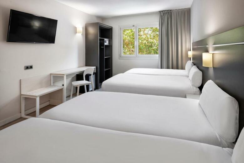 B&B Hotel Rub�