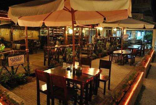 Hotel Surfside Boracay Resort And Spa