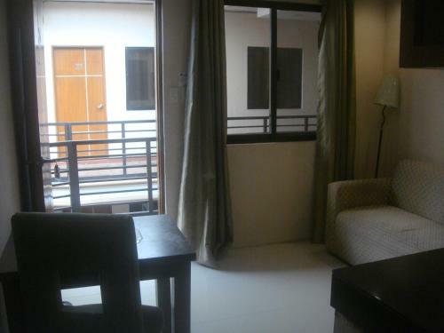 Hidden Pearl Hotel (janus Luxury Suites)