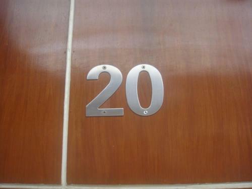 Hidden Pearl Hotel (janus Luxury Suites)