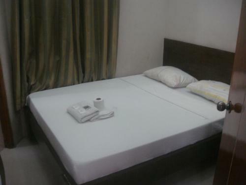 Hidden Pearl Hotel (janus Luxury Suites)