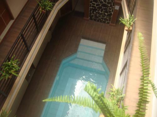 Hidden Pearl Hotel (janus Luxury Suites)