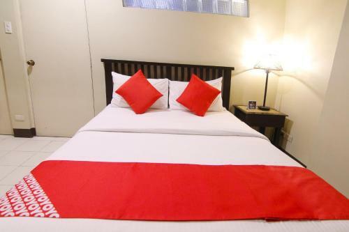Artina Suites Hotel