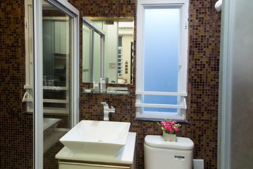 Metroplace Boutique Hotel
