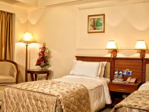 Hotel Clarion Bella Casa At Airport
