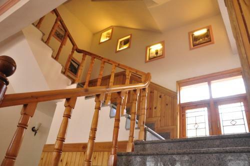 Hotel King's Land