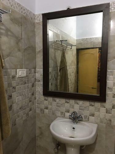 Hostal Vajrabodhi Guest House