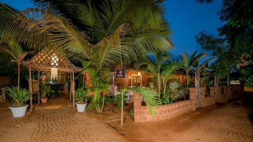 Hostal Little India Beach Cottages