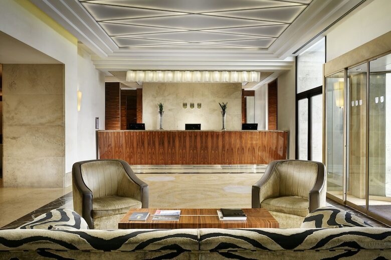 Hotel UNA Roma