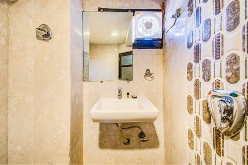 Hotel La 365 Residency