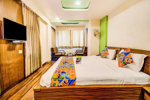 Hotel La 365 Residency