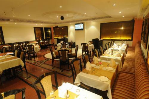 Fariyas Hotel Mumbai