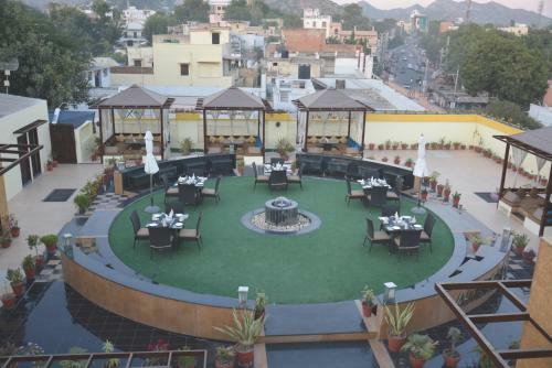 The Ambassador - Hotel & Conference Center