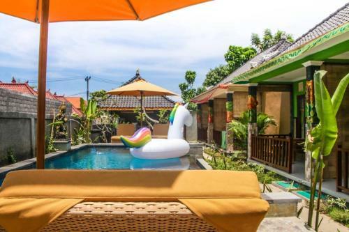 Hostal Reynold Artha Guest House