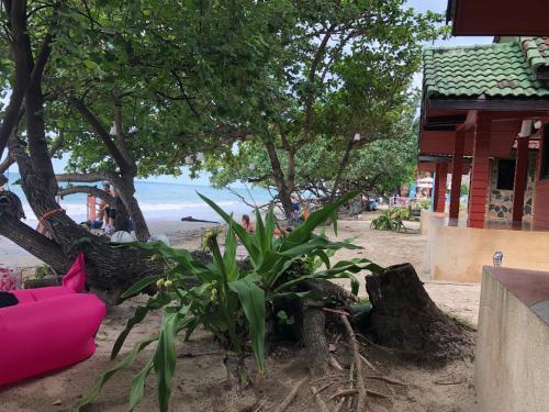 Hotel Koh Chang Lagoon Resort
