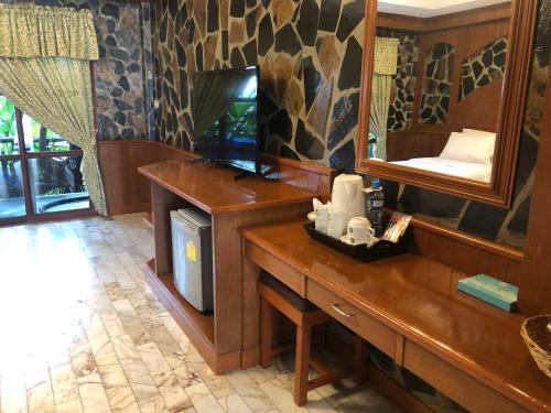 Hotel Koh Chang Lagoon Resort