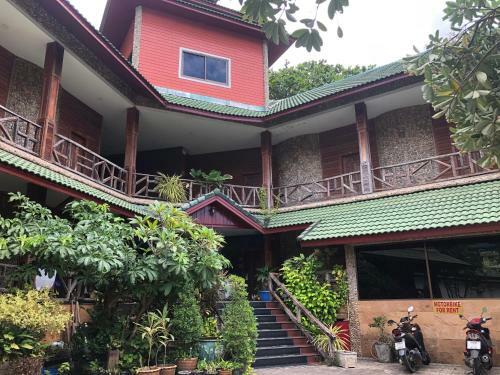 Hotel Koh Chang Lagoon Resort