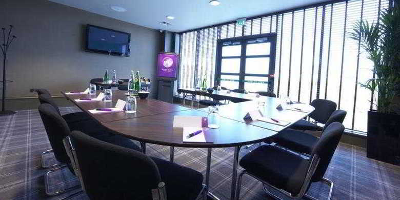 Village Prem Leeds South - Hotel  Leisure Clu