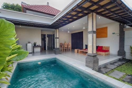 Hotel Puri Canggu Villas & Rooms