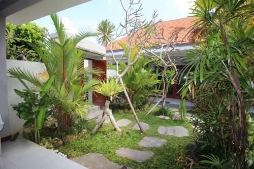 Kubu Manik Homestay