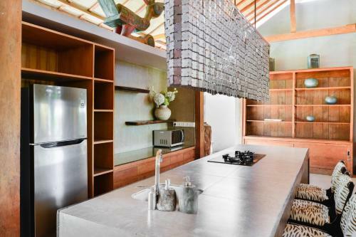 Xxl Seminyak Sunset Boutique Villa