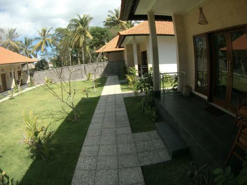 Hostal D'mel Sari Garden View Lembongan