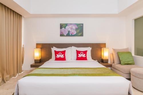 Hotel Zen Rooms Raya Kuta 3