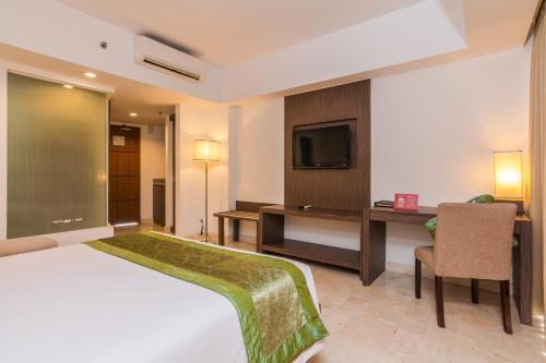 Hotel Zen Rooms Raya Kuta 3