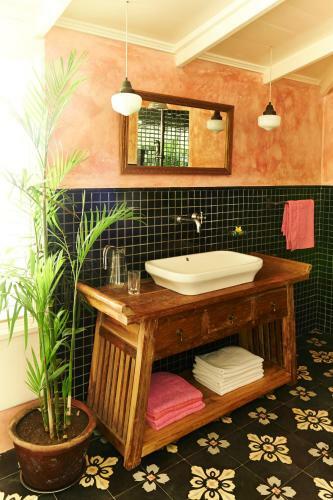 Villa The Island Houses Seminyak