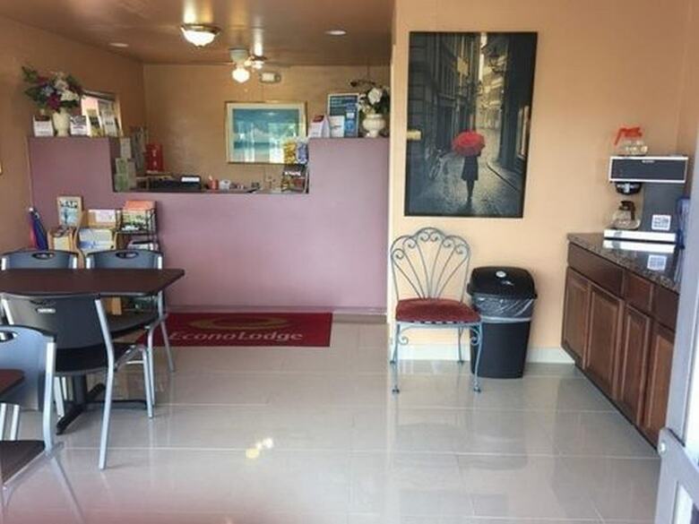 Motel Econo Lodge North
