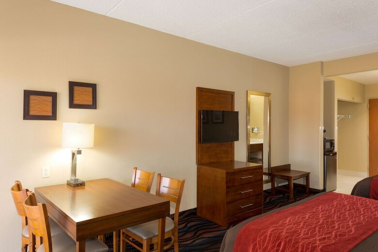 Hotel Comfort Inn