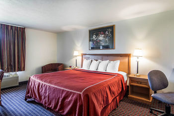 Hotel Quality Inn & Suites