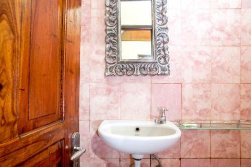 Hostal Shindu Home Stay