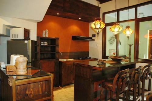 De Cinta Villa