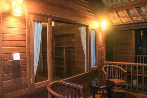 Koji Garden Huts - Chse Certified