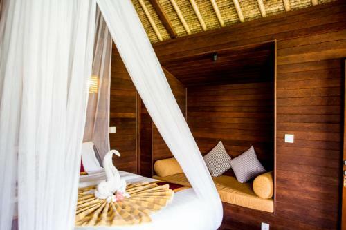 Koji Garden Huts - Chse Certified
