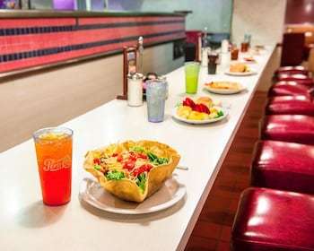Hotel Rodeway Inn & Suites