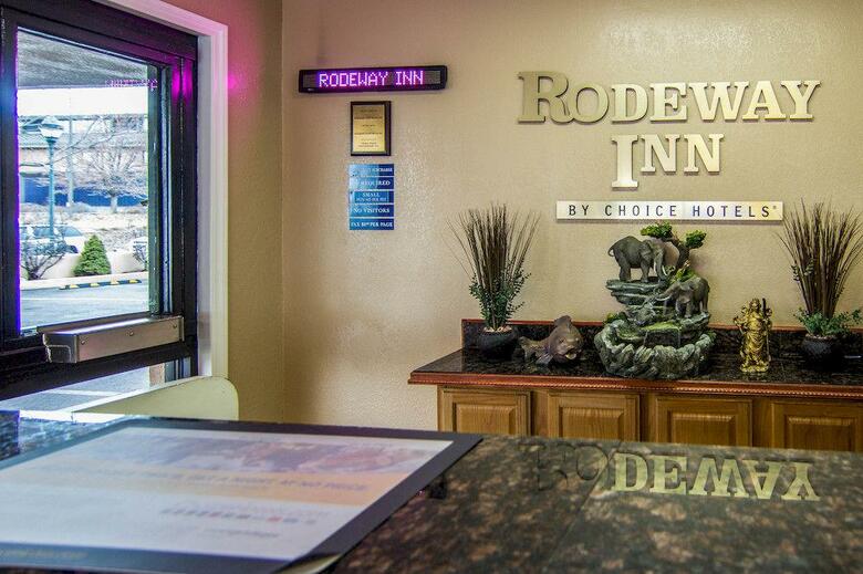 Hotel Rodeway Inn Downtown