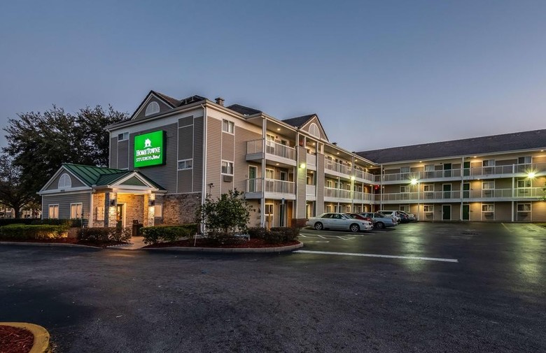 Hotel Hometowne Studios Orlando South
