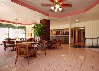 Hotel Comfort Inn & Suites