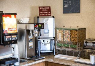 Hotel Comfort Suites